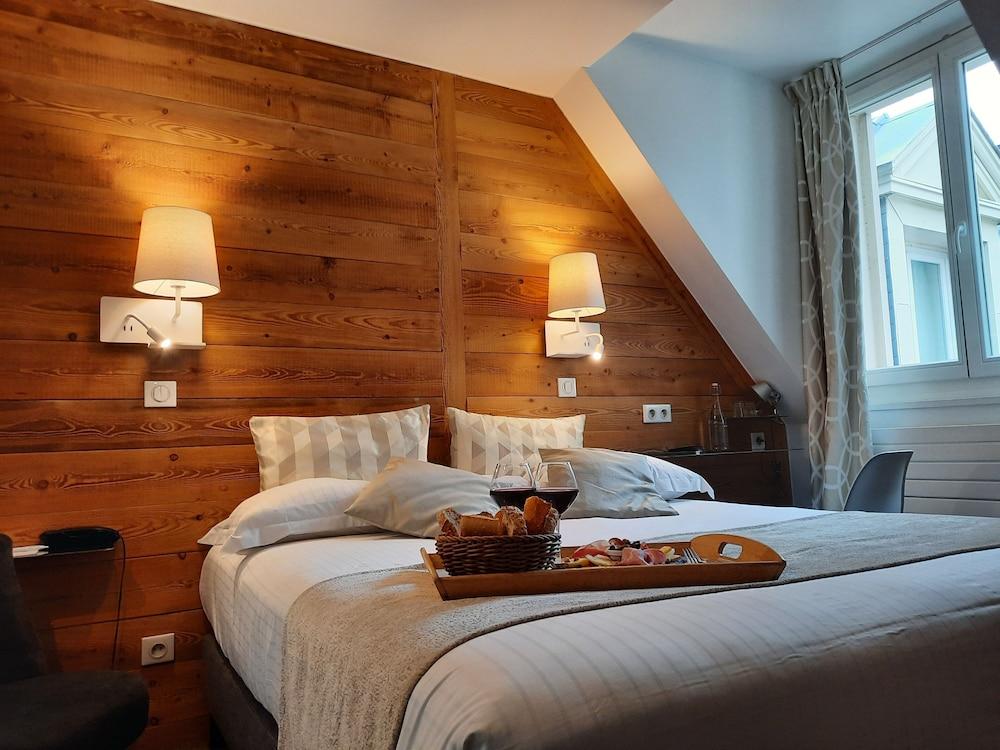 Hotel Des Princes, Chambery Centre エクステリア 写真