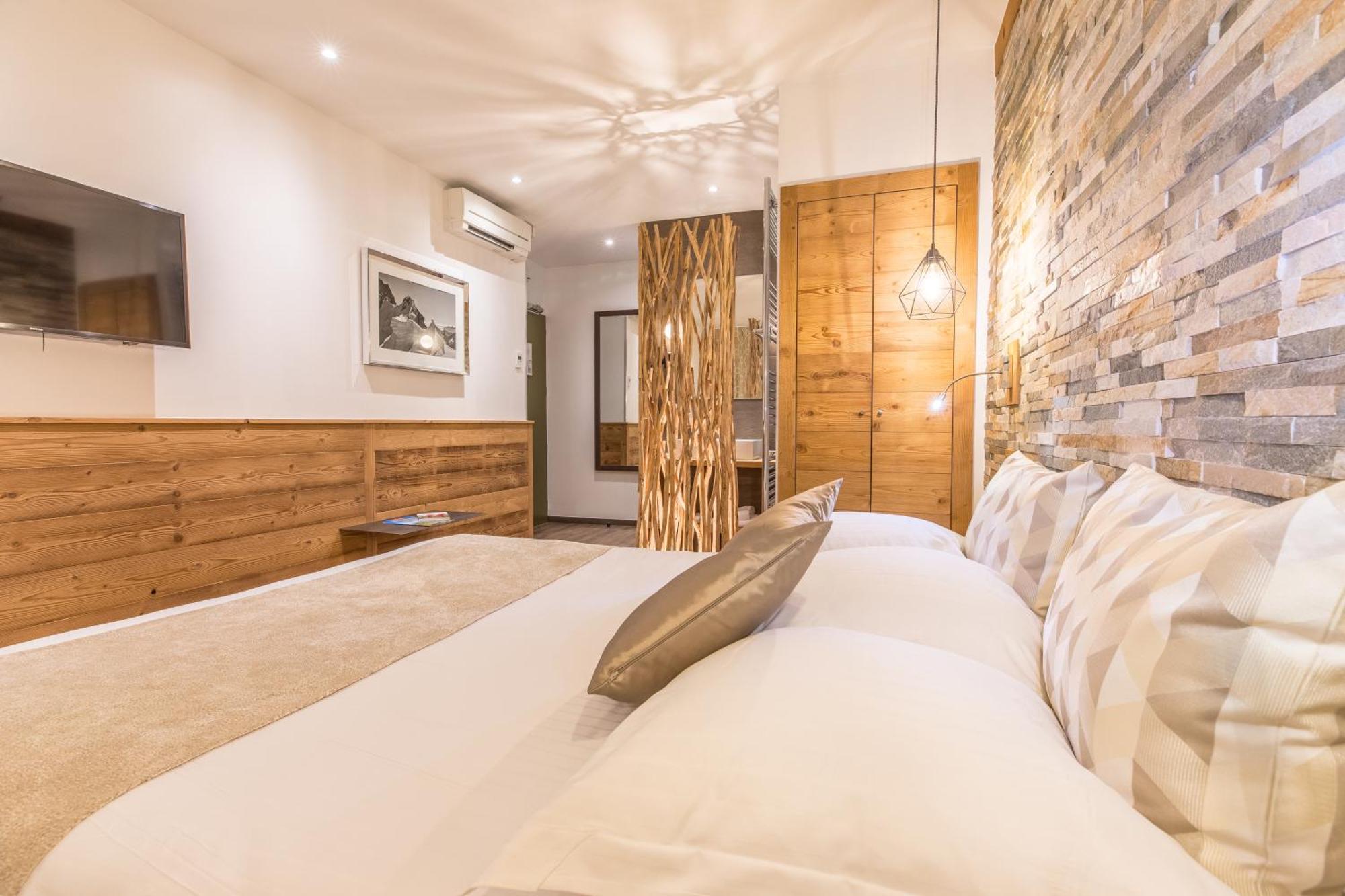 Hotel Des Princes, Chambery Centre エクステリア 写真