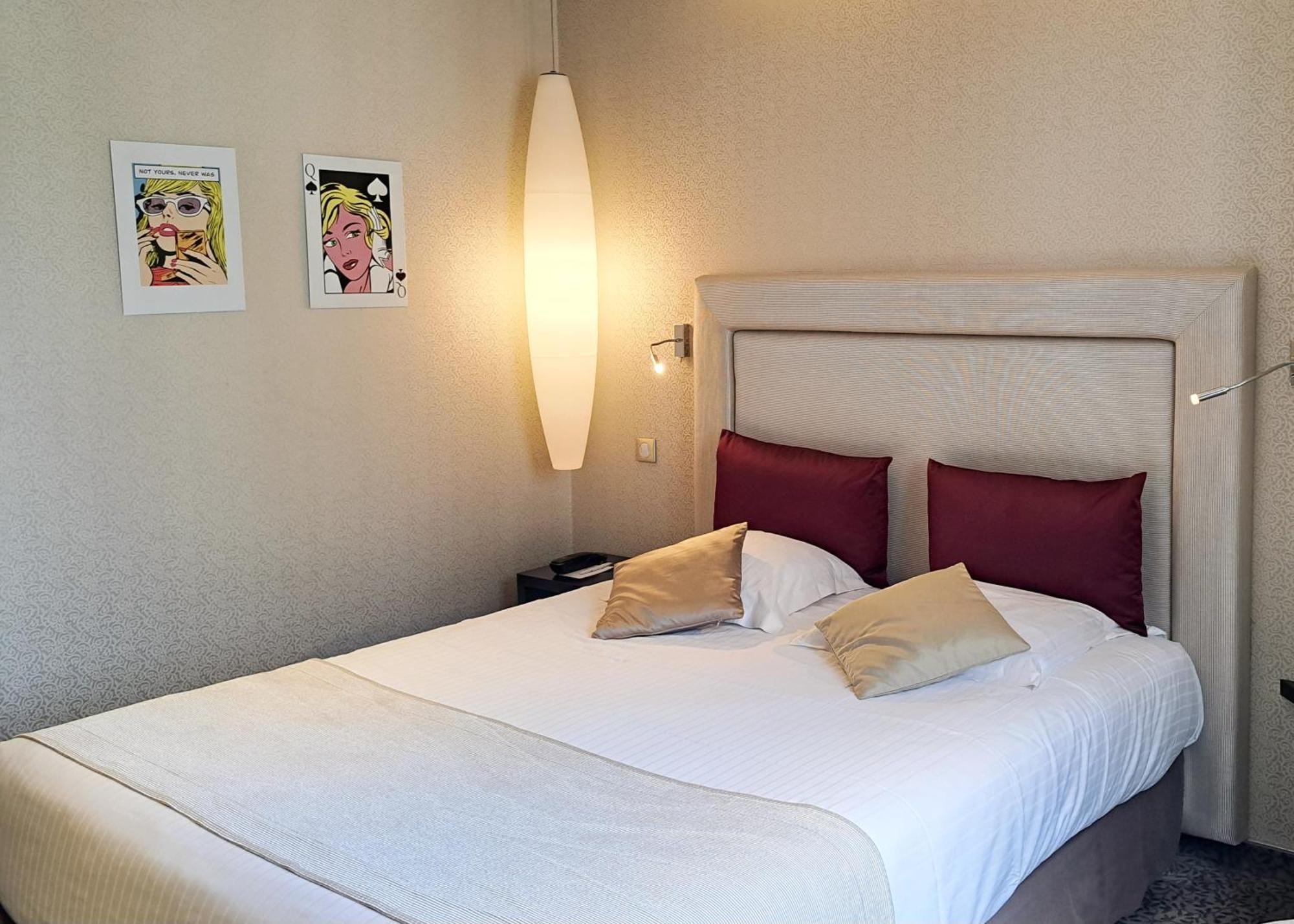 Hotel Des Princes, Chambery Centre エクステリア 写真