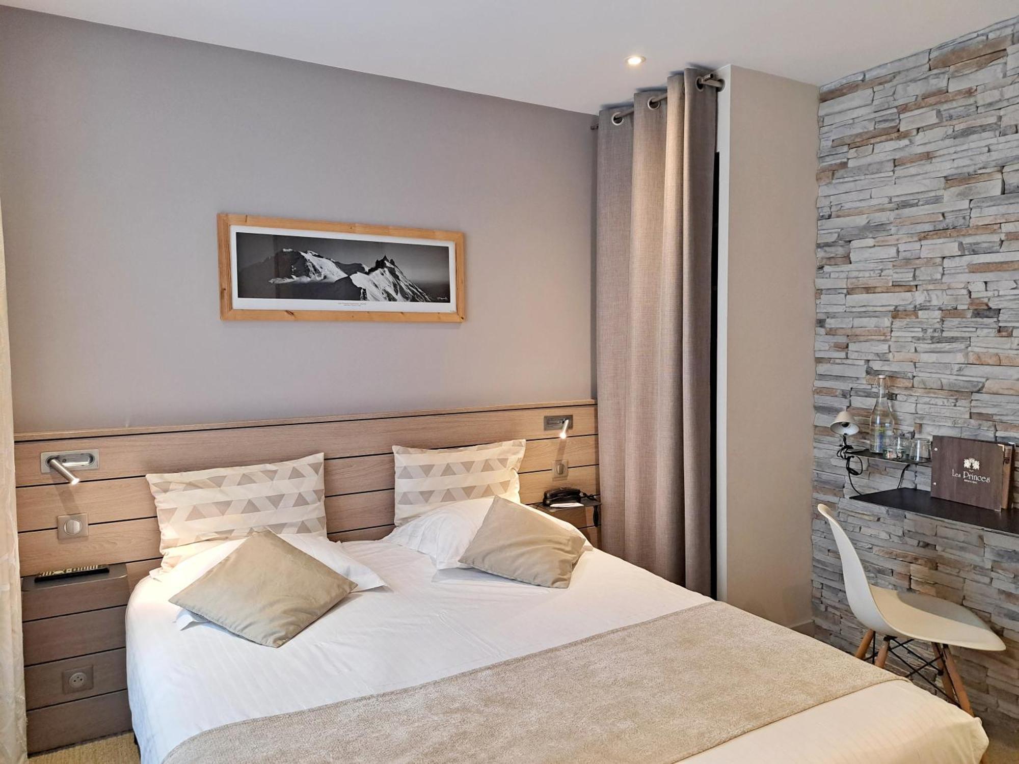 Hotel Des Princes, Chambery Centre エクステリア 写真