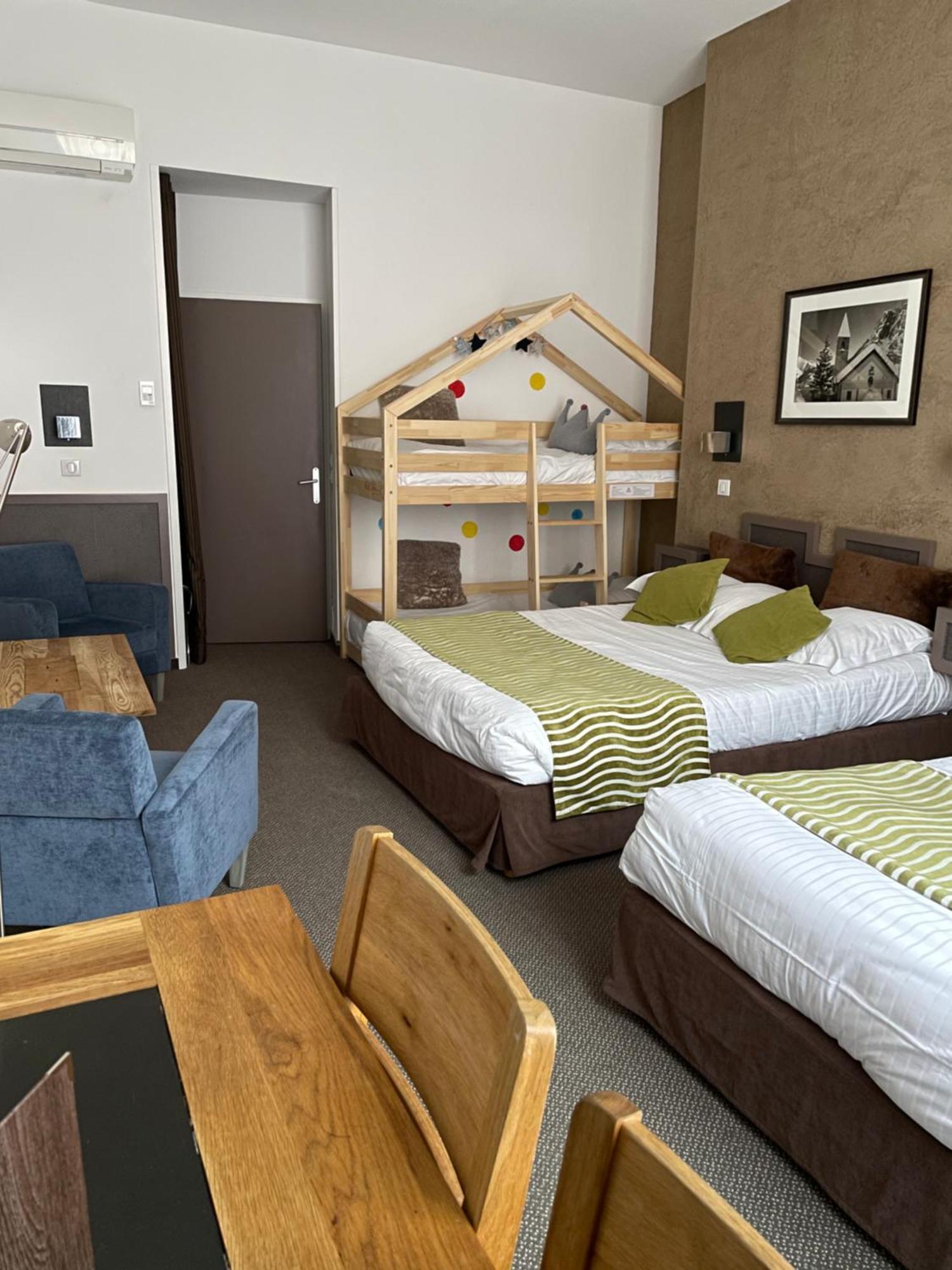 Hotel Des Princes, Chambery Centre エクステリア 写真