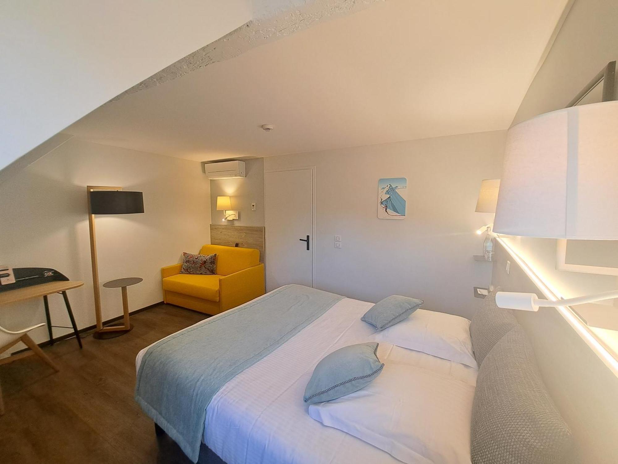 Hotel Des Princes, Chambery Centre エクステリア 写真
