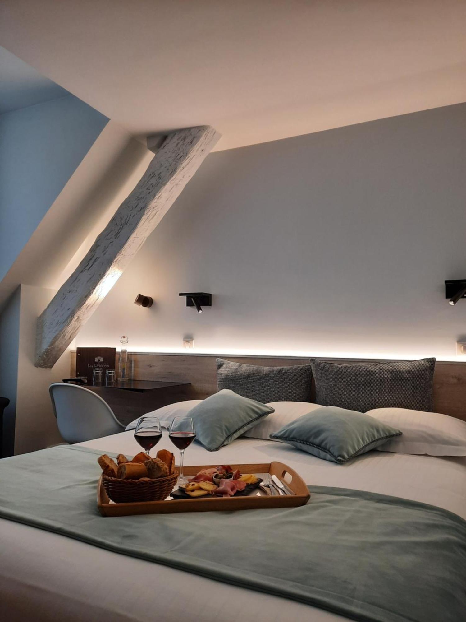 Hotel Des Princes, Chambery Centre エクステリア 写真