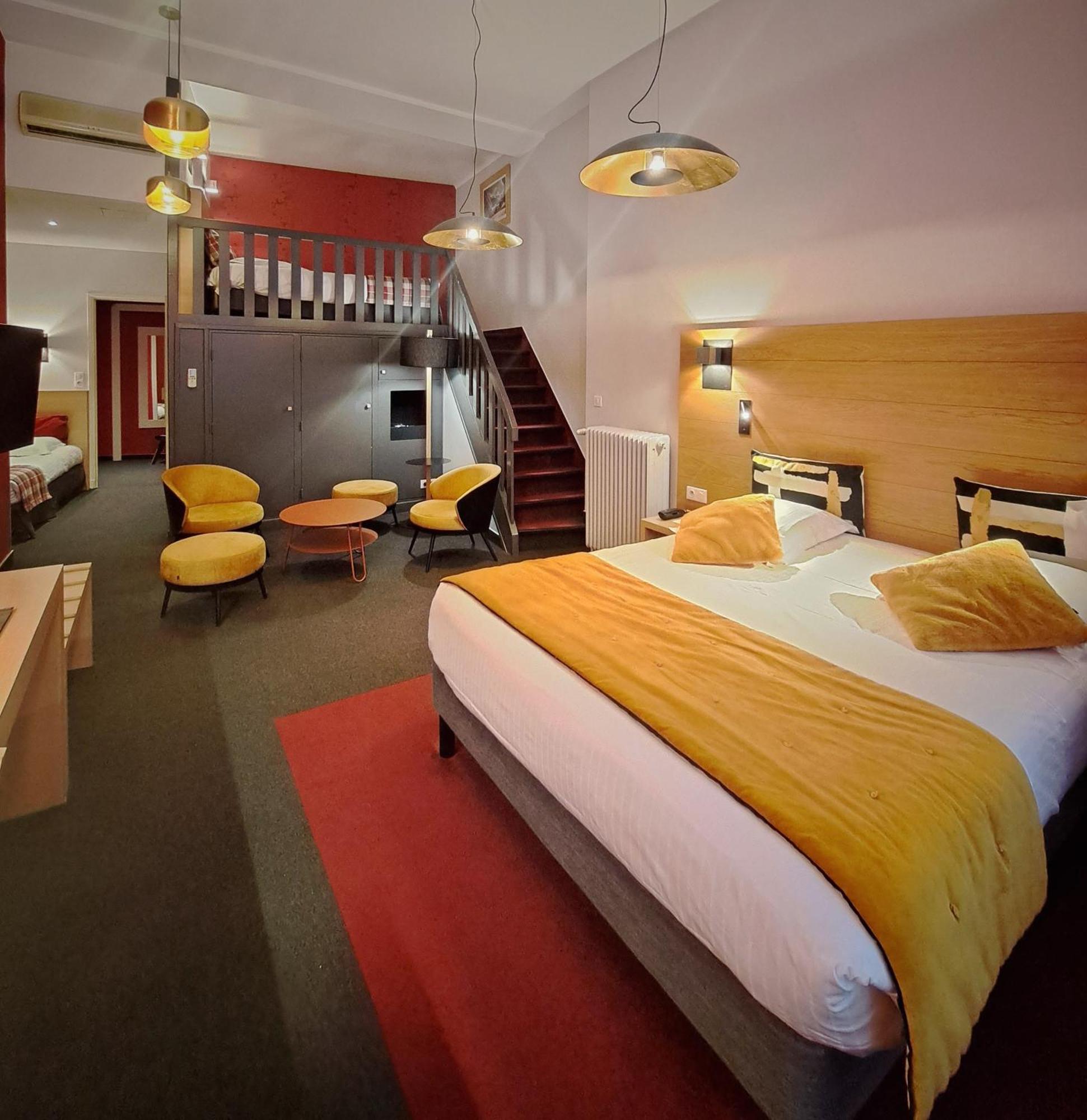 Hotel Des Princes, Chambery Centre エクステリア 写真